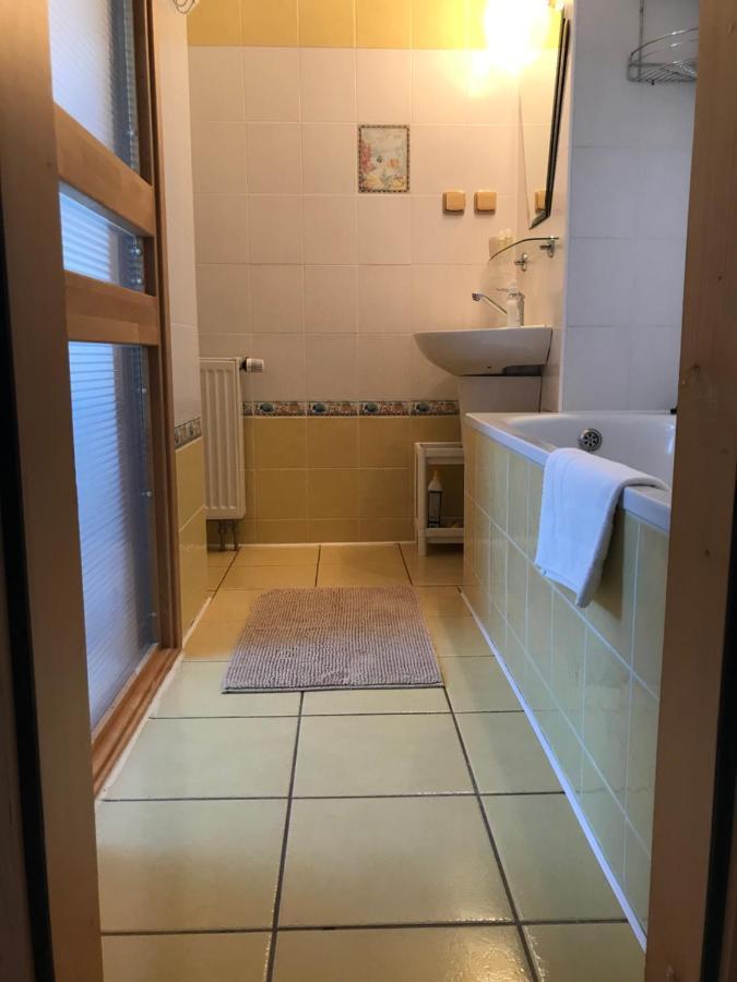 טטרנסקה לומניקה Apartman Juli מראה חיצוני תמונה